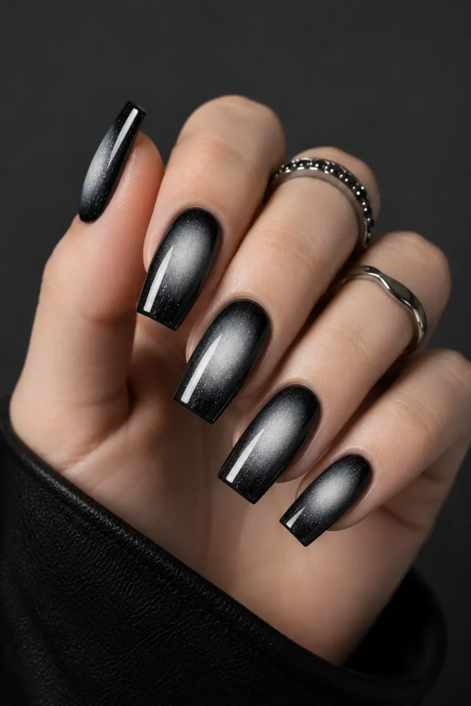 Aura Nails 16 14. Black and White Aura Nails